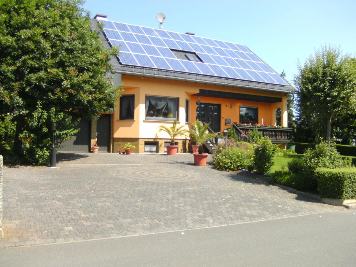 Ferienwohnung Adelheid Brachtendorf Morsdorf Bagian luar foto