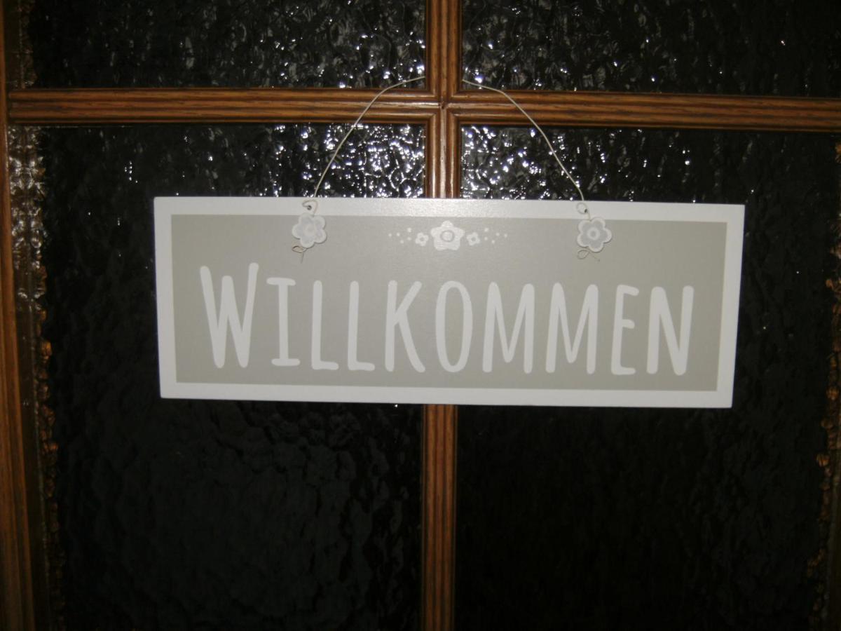 Ferienwohnung Adelheid Brachtendorf Morsdorf Bagian luar foto